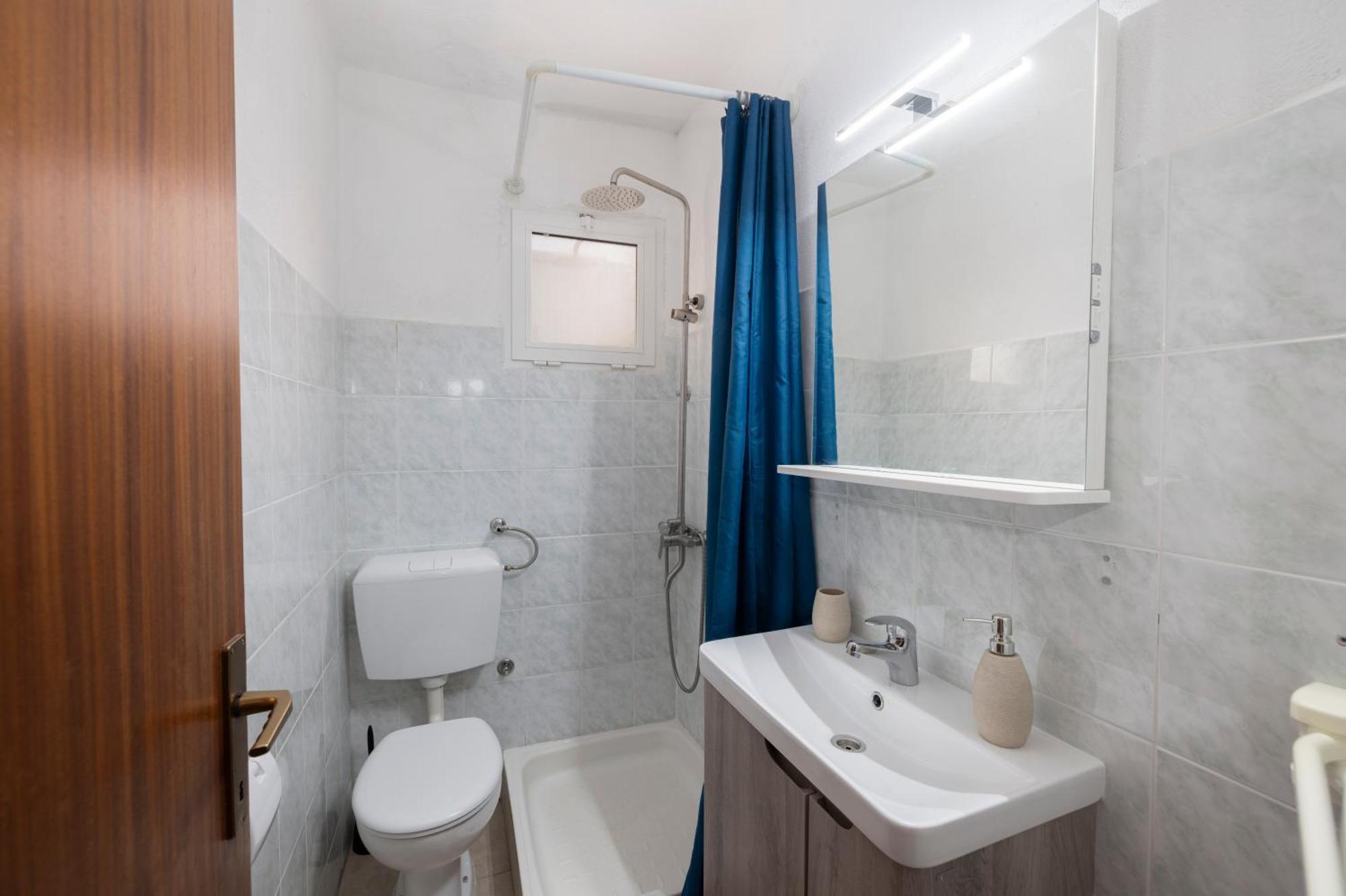 Apartments Family Roso Promajna Exterior foto