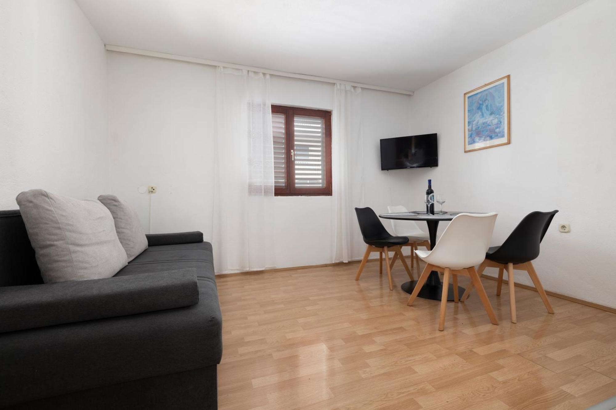 Apartments Family Roso Promajna Exterior foto